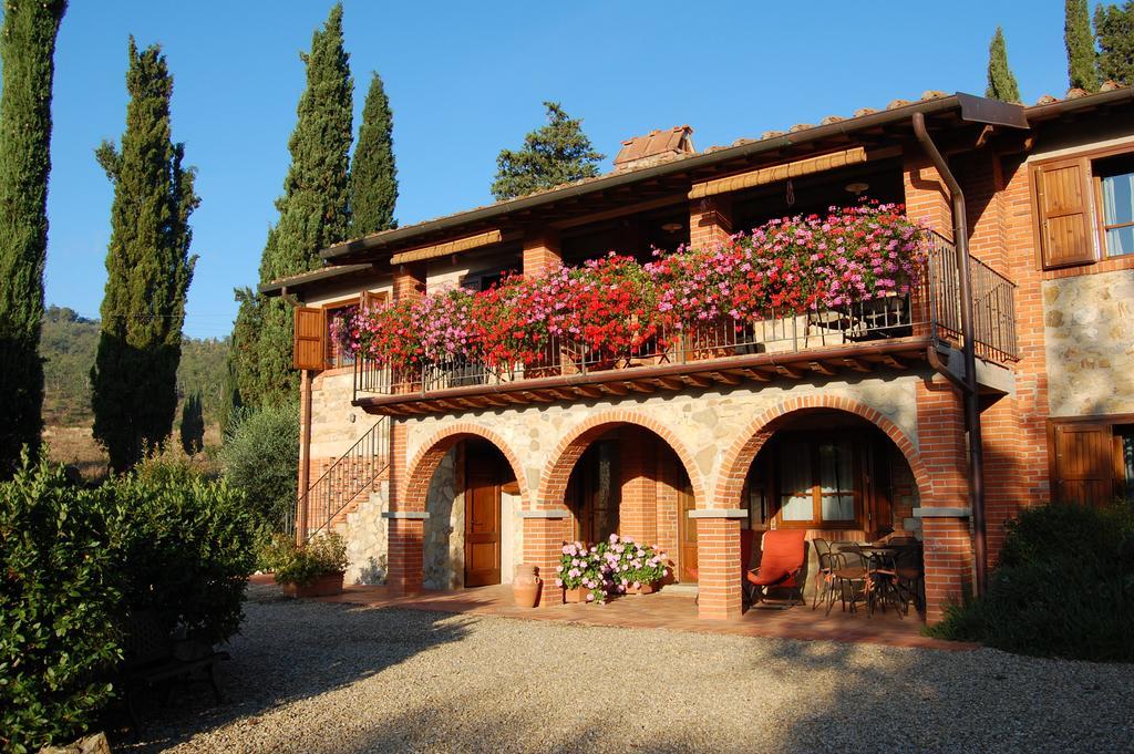 Poggio Ugo * Bucine